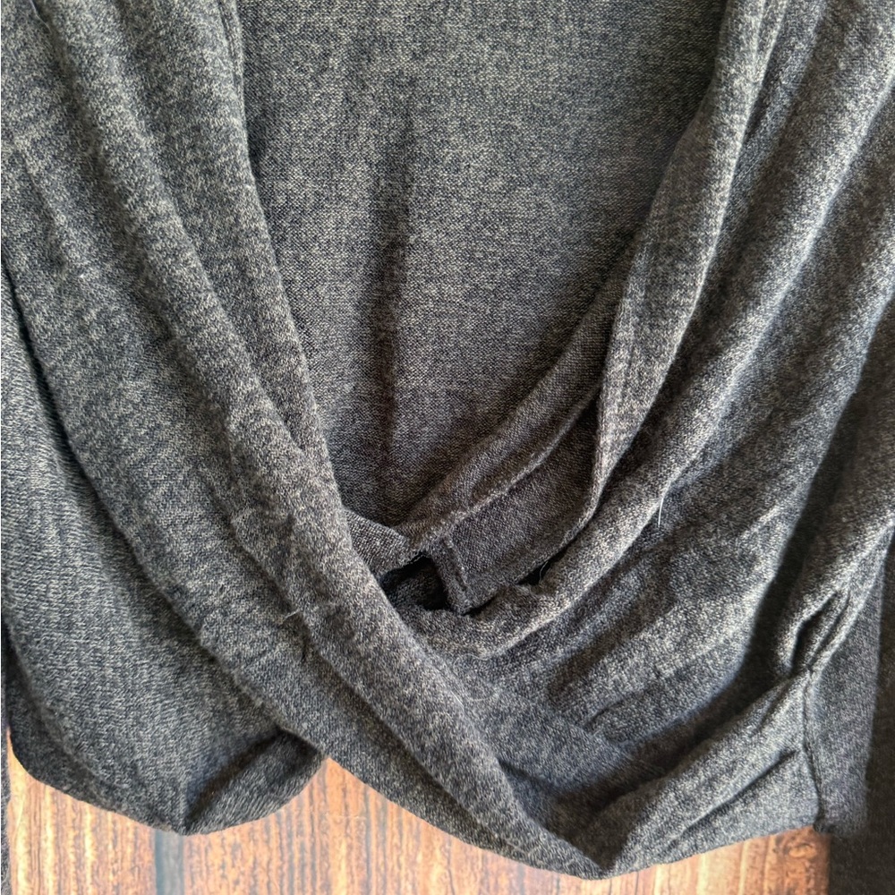 Anthropologie Twist Front Crop V-Neck Knit Sweater - Dark Grey - Picture 4 of 8